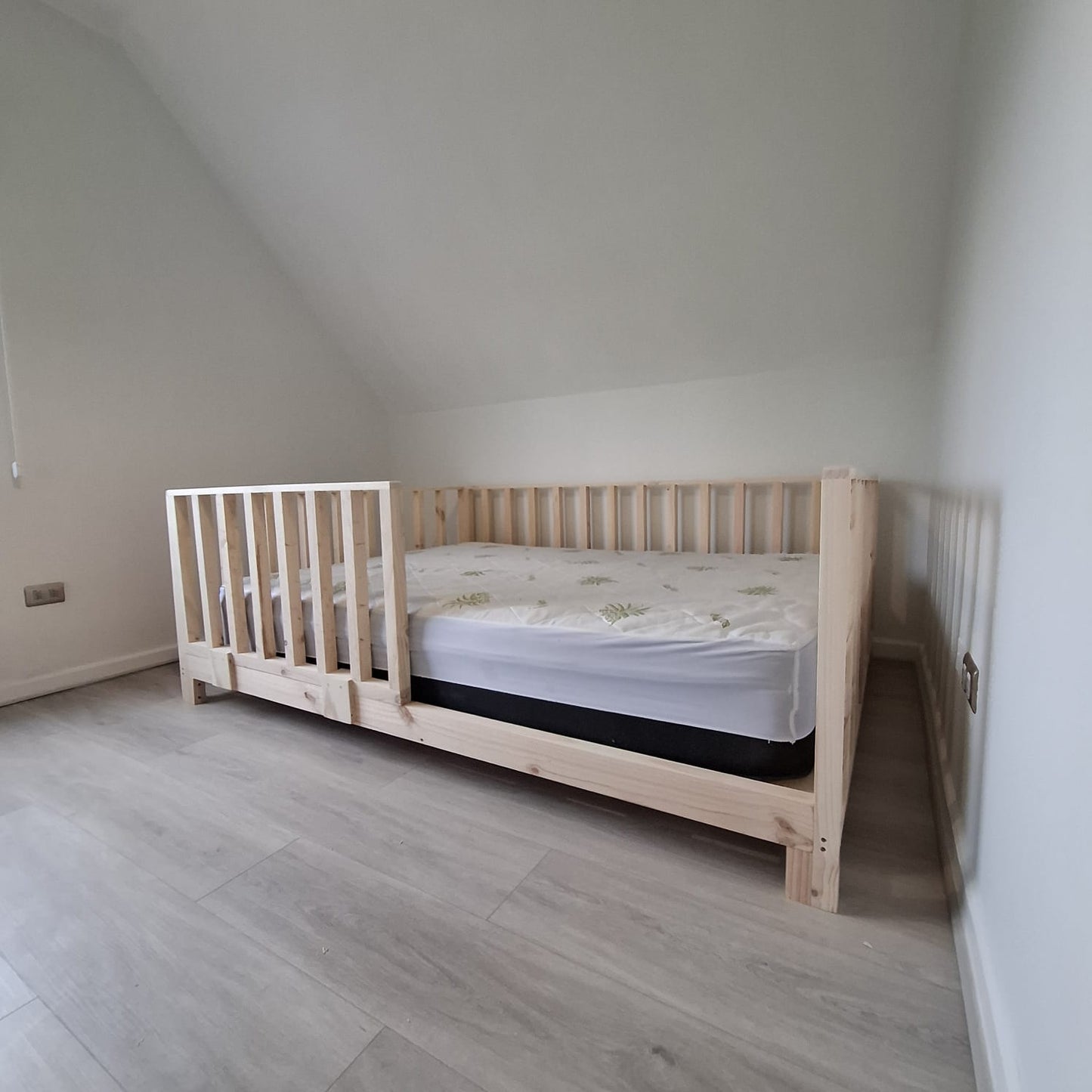 CAMA MONTESSORI MODELO "MAXI"
